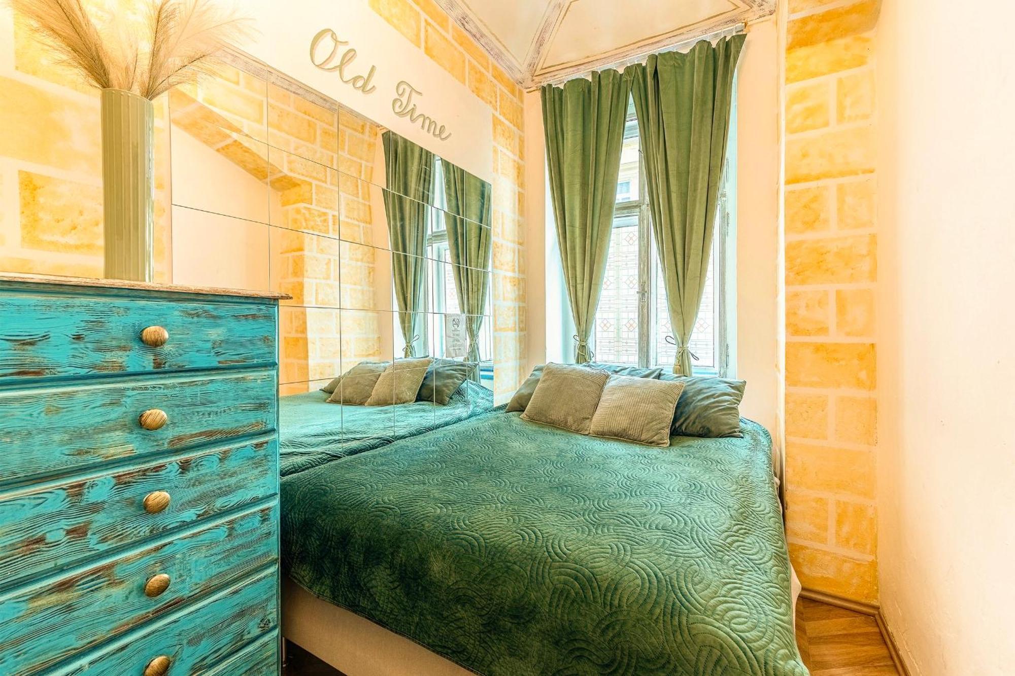 Fairytale Castle Apartment Praha Bagian luar foto